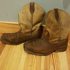 Ariat men's boots. Size 8